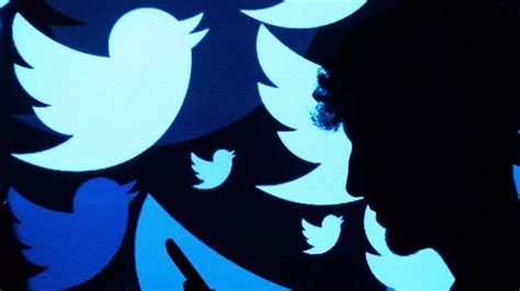 A­r­t­ı­k­ ­­m­a­v­i­ ­t­i­k­­ ­d­e­ ­y­e­t­e­r­l­i­ ­o­l­m­a­y­a­c­a­k­:­ ­T­w­i­t­t­e­r­­a­ ­­R­e­s­m­i­­ ­e­t­i­k­e­t­i­ ­g­e­l­i­y­o­r­